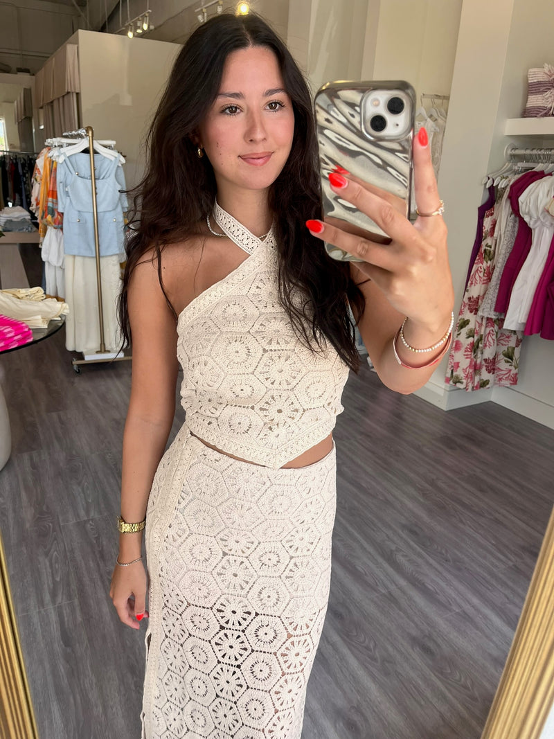 SU9052 Cream Halter Crochet Top