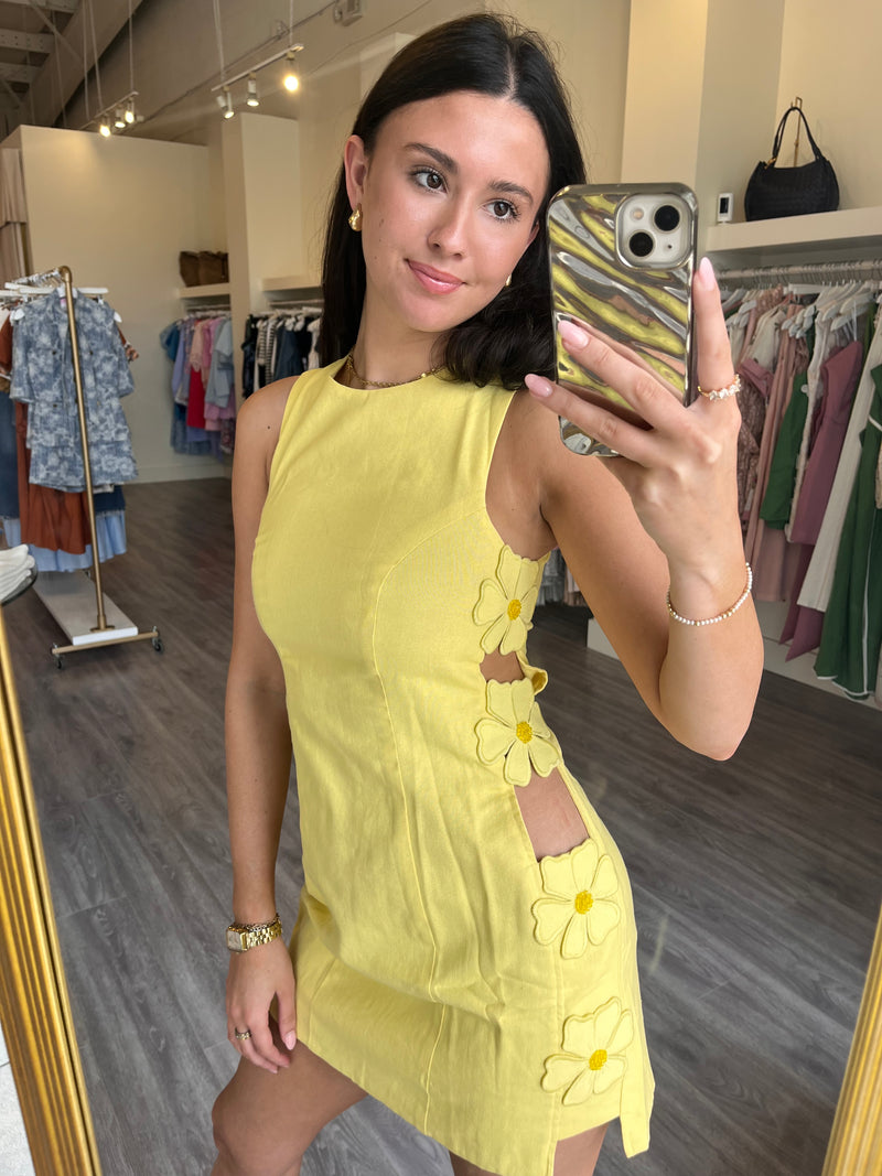 KA5645 Yellow Flower Cut Out Dress