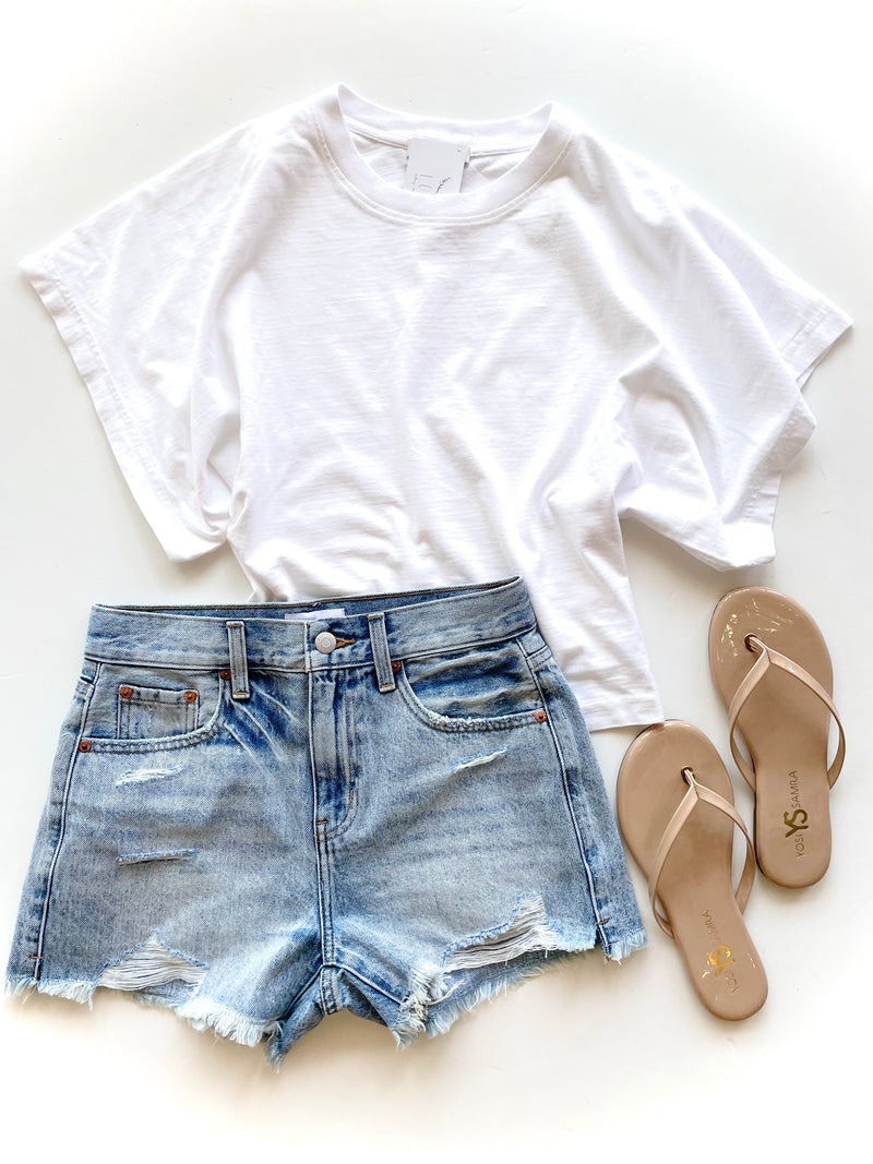AG1521 Britt Tee