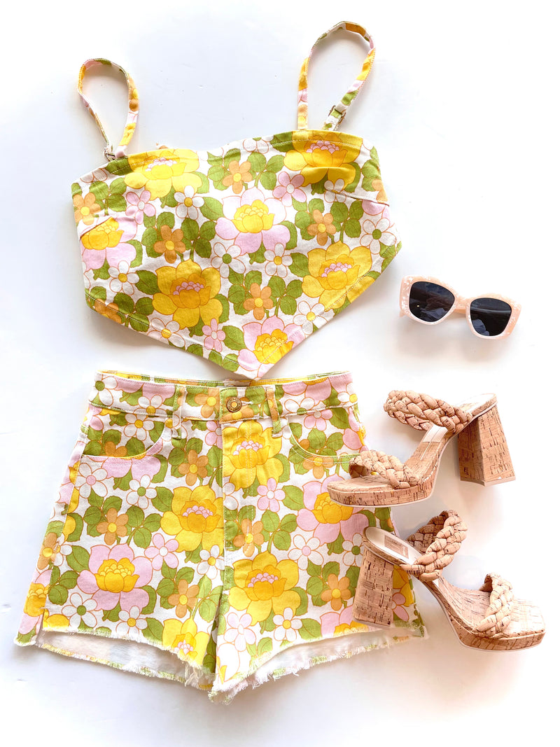 MU3645 Floral Denim High Waisted Shorts