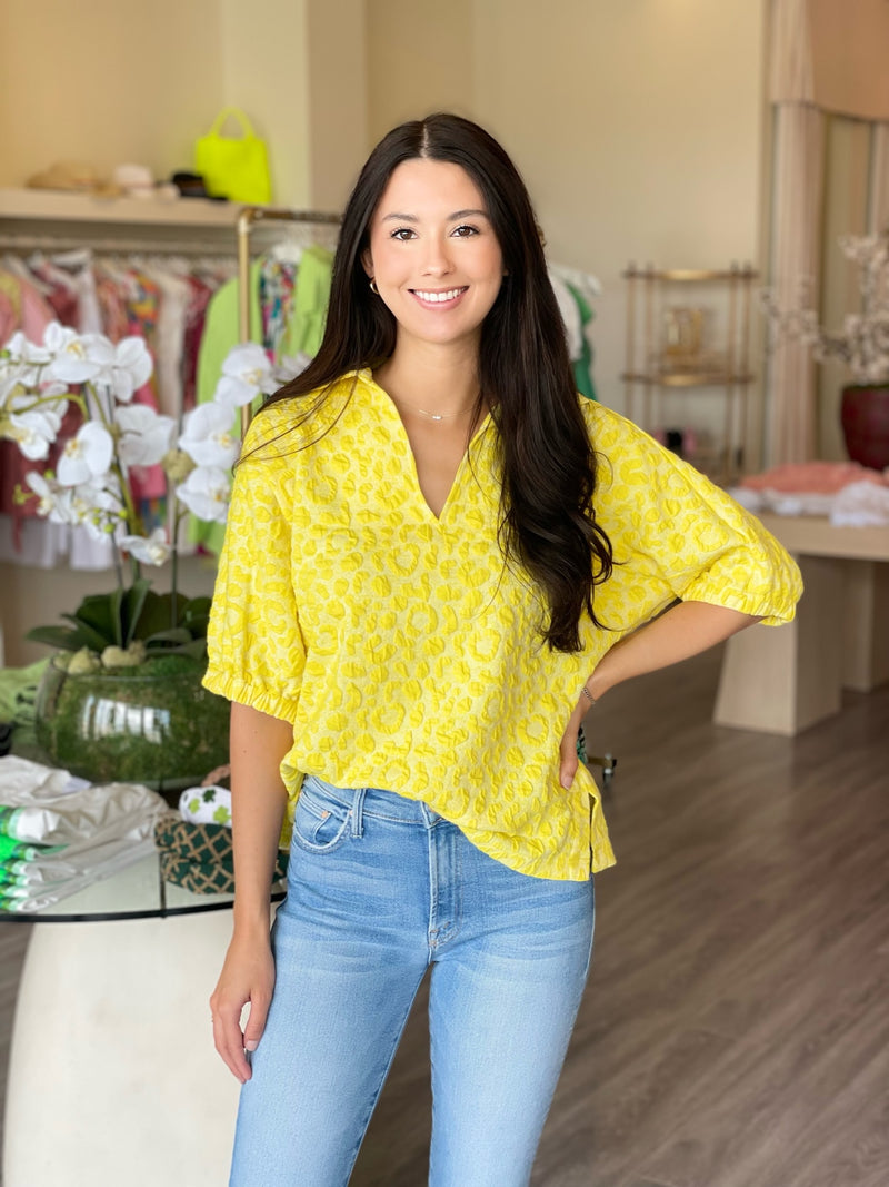 EM23000 Yellow cheetah jacquard blouse